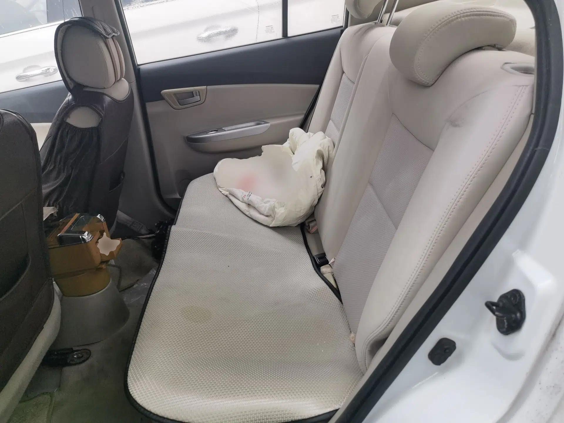 CHANGAN Alsvin V5 2012 1.5L Manual Dream Edition — миниатюра 17