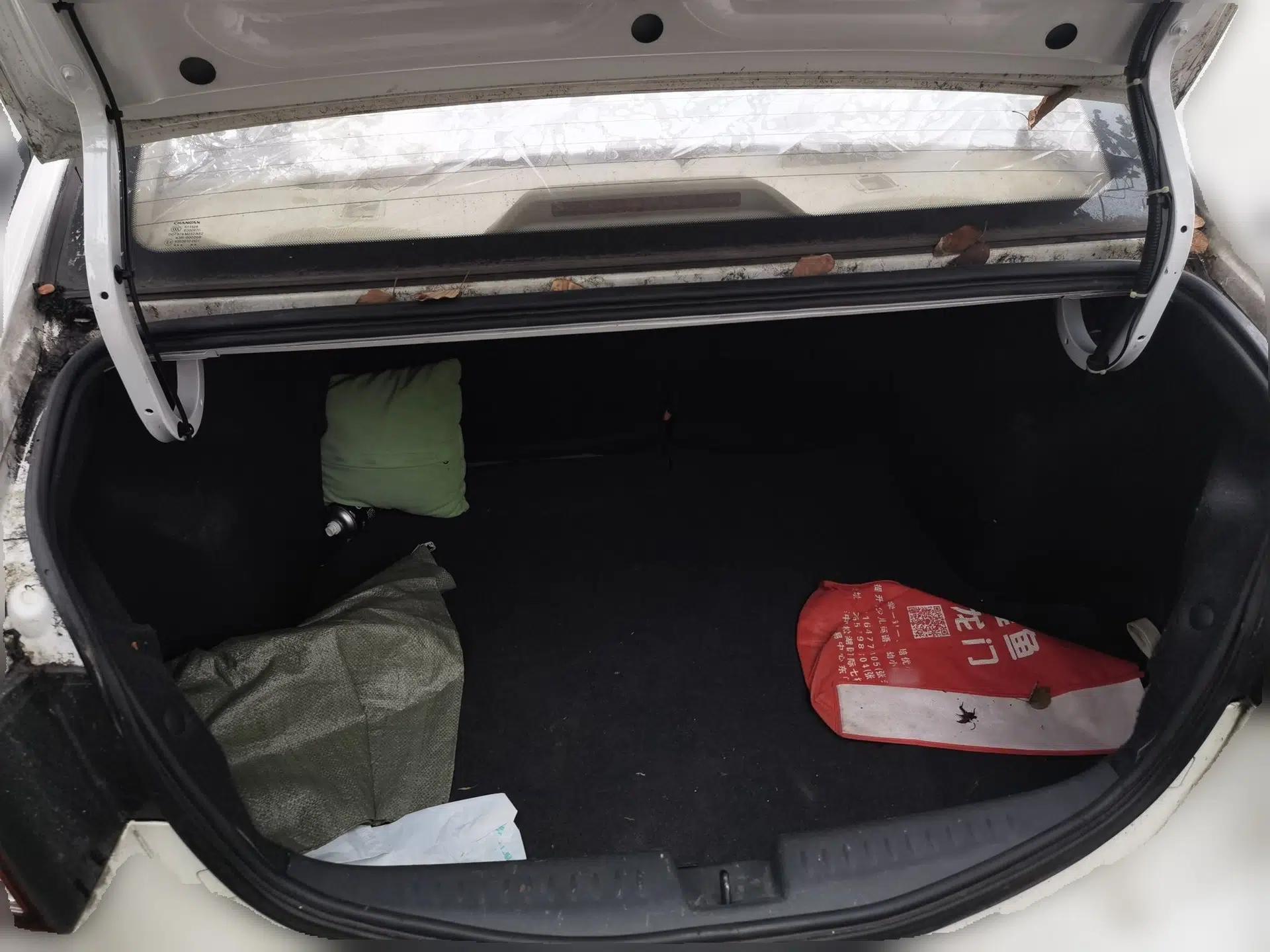 CHANGAN Alsvin V5 2012 1.5L Manual Dream Edition — миниатюра 19