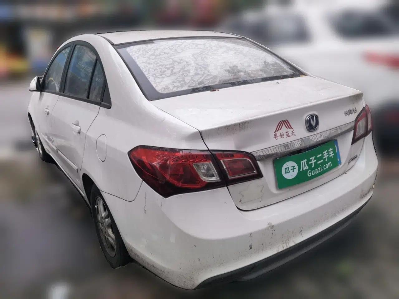 CHANGAN Alsvin V5 2012 1.5L Manual Dream Edition — миниатюра 4