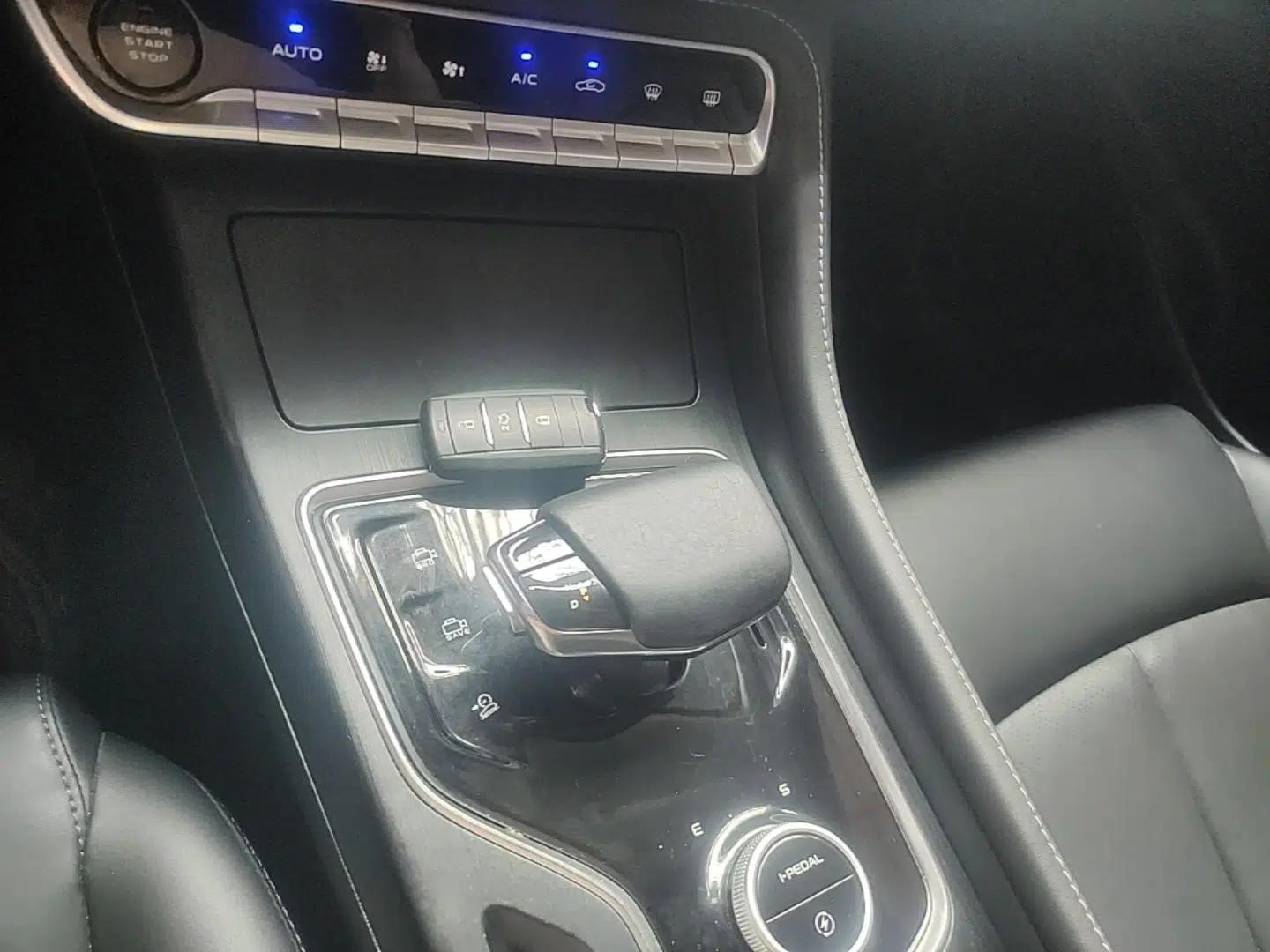 CHANGAN CS55 Electric Version 2020 Standard Range Smart Enjoyment Version — миниатюра 16