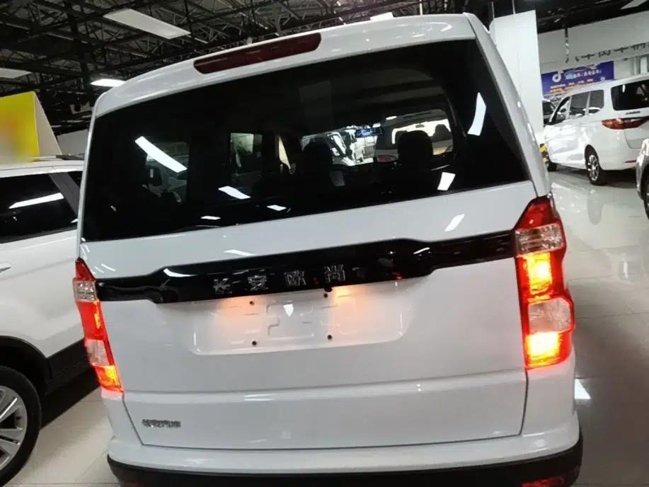 CHANGAN OSHAN X70A 2019 1.5L Manual Basic Version China VI Standard — миниатюра 5