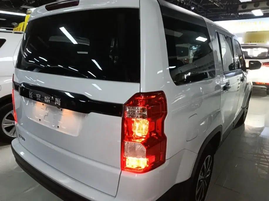 CHANGAN OSHAN X70A 2019 1.5L Manual Basic Version China VI Standard — миниатюра 6
