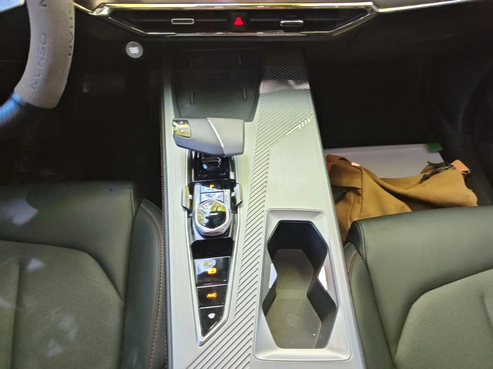CHANGAN OSHAN Z6 New Energy 2023 ZhiDian iDD 150KM Flagship PLUS — миниатюра 21