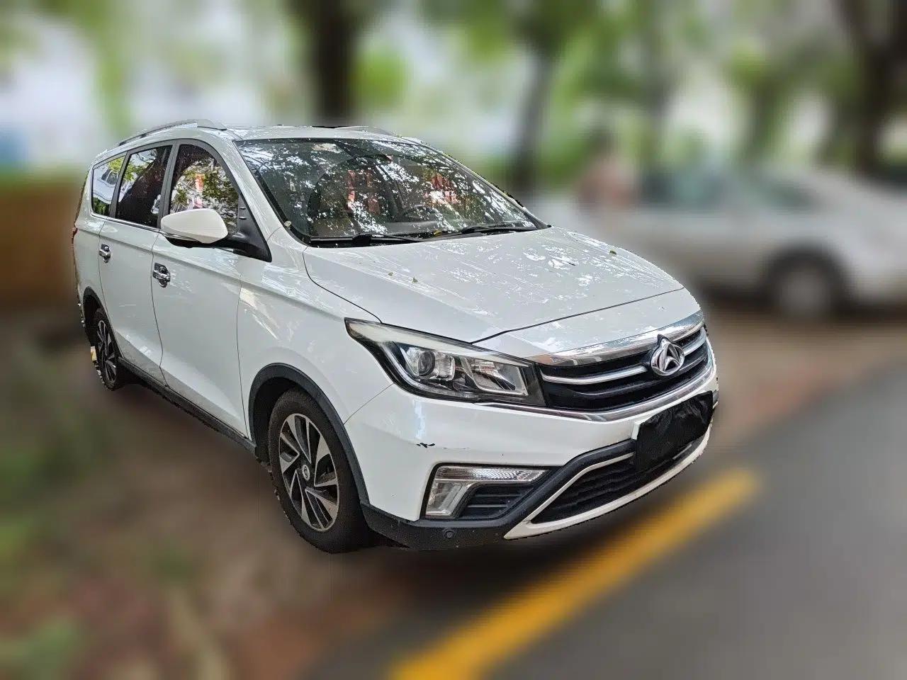 CHANGAN OSHAN A800 2017 1.5T Automatic ZhiZun Model — миниатюра 3