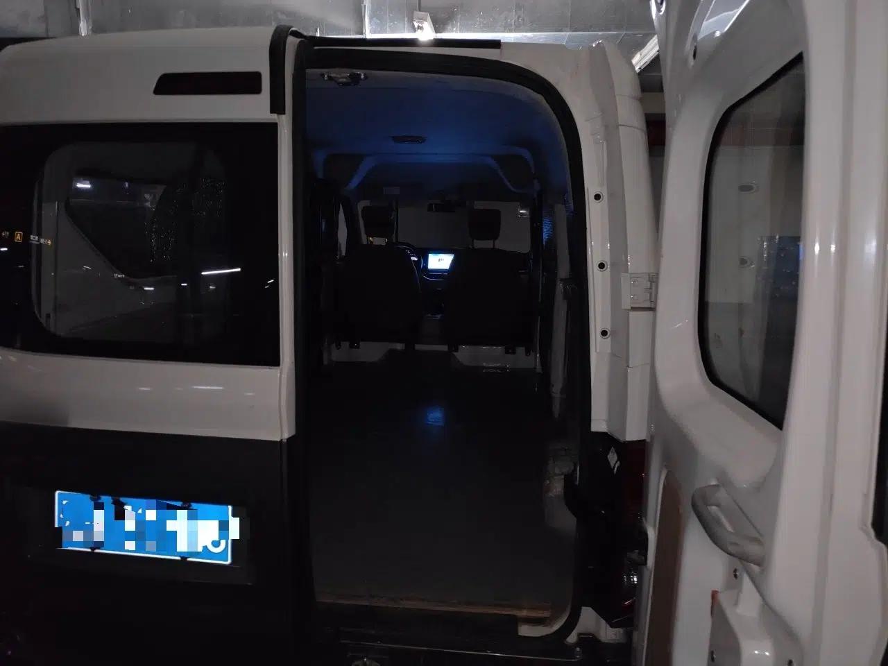 CHANGAN KUAYUE Xing V5 2026 Model 1.5L Enjoyment 6-Seater Bus — миниатюра 19