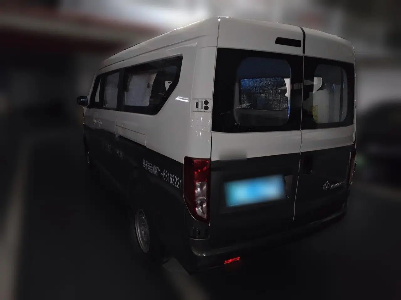 CHANGAN KUAYUE Xing V5 2026 Model 1.5L Enjoyment 6-Seater Bus — миниатюра 4