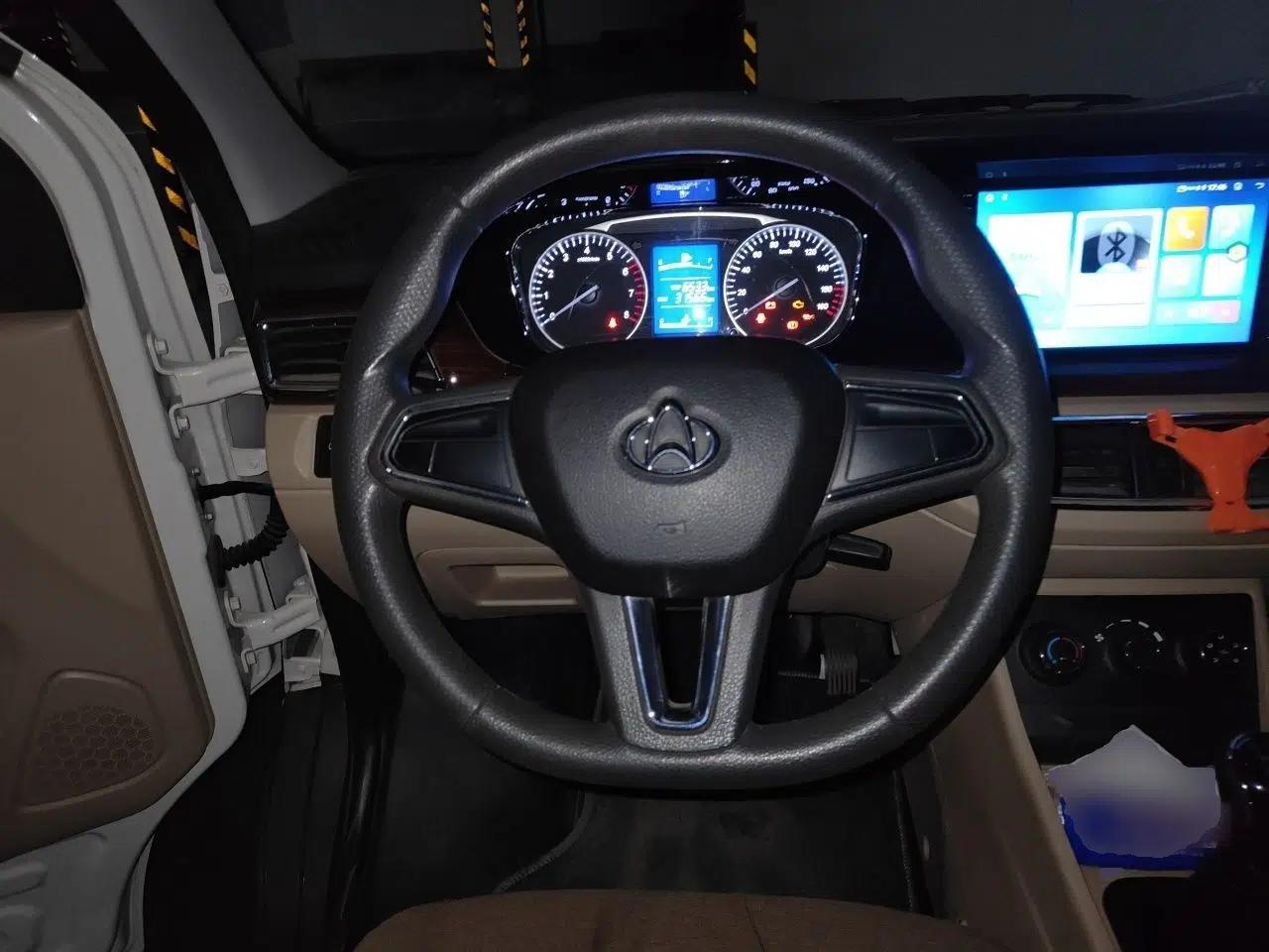CHANGAN KUAYUE Xing V5 2026 Model 1.5L Enjoyment 6-Seater Bus — миниатюра 10