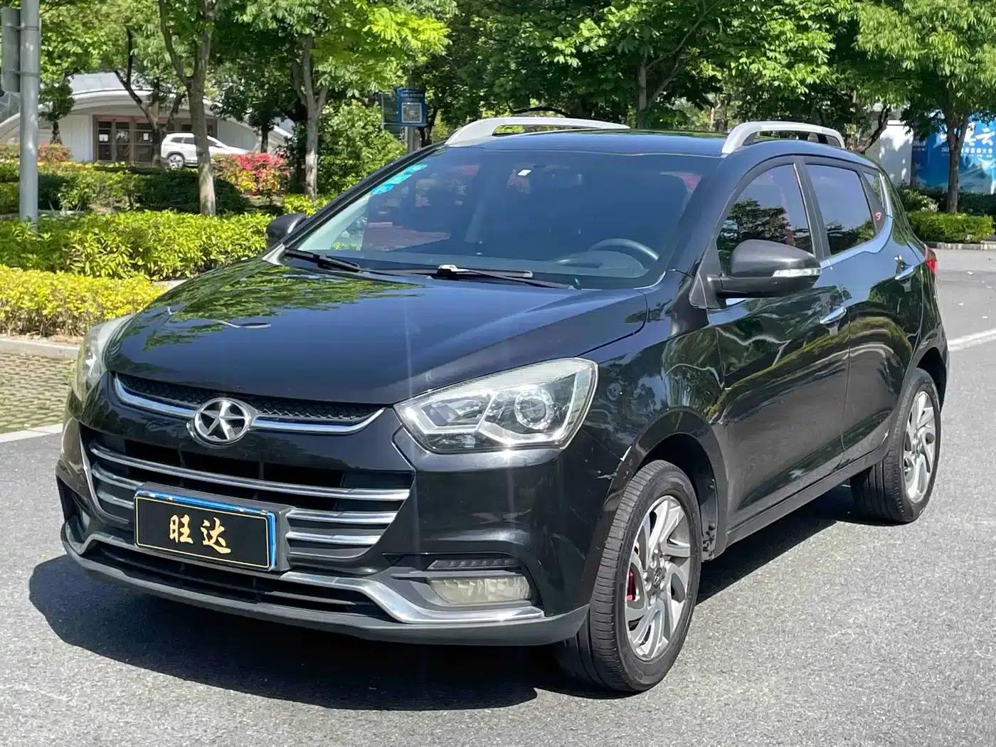 Refine S2 2015 1.5L Manual Deluxe Smart Edition — миниатюра 1