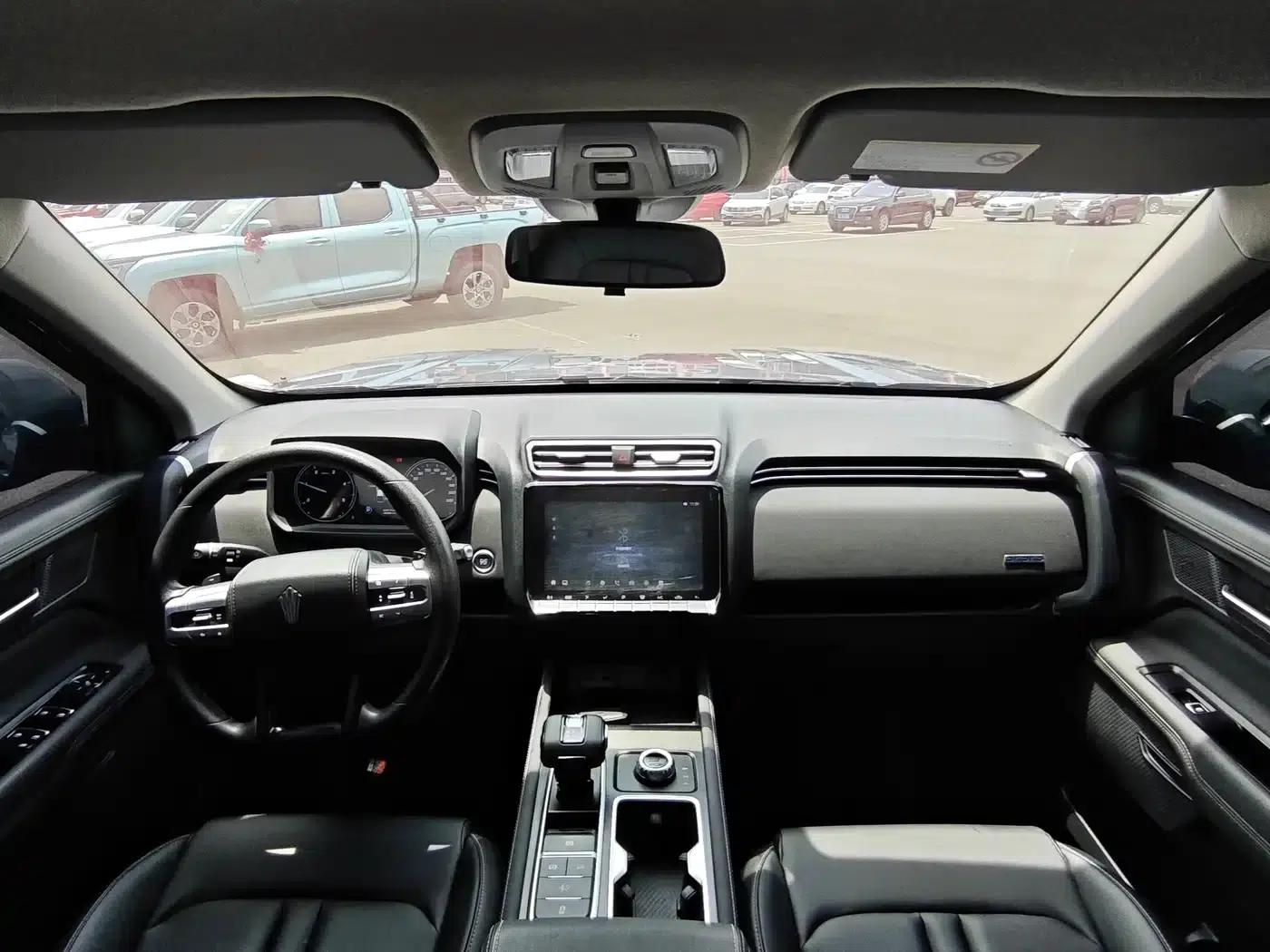 Dadao 2024 All-Rounder 2.3T Diesel Automatic 4WD Comfort Edition with Flatbed Cargo Box — миниатюра 13