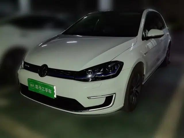 Volkswagen Golf Pure Electric 2020 Chari