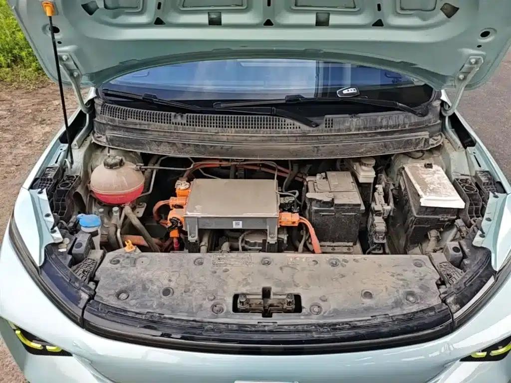Geely Geometry E Firefly 2023 Model 320KM Cute Tiger 5-Seater — миниатюра 20