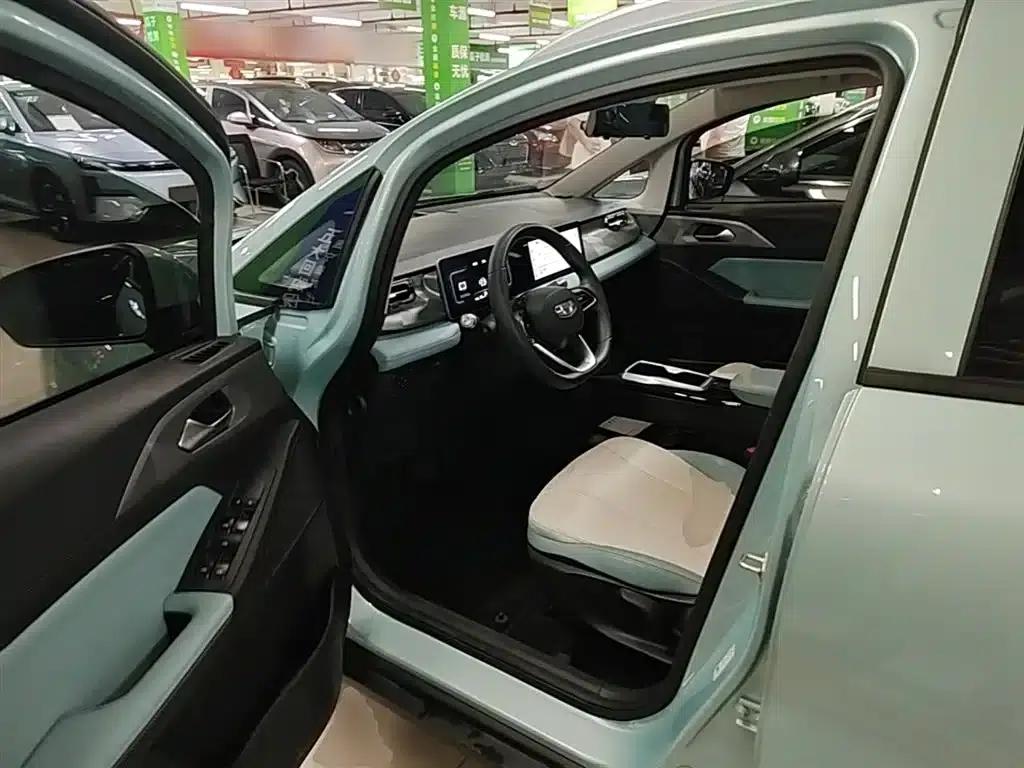 Geely Geometry E Firefly 2024 Model, 301km/h, Starlight — миниатюра 16