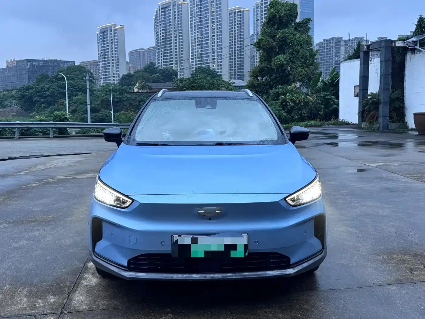 Geely Geometry C 2020 Selected Range Edition 550KM C++ Pro — миниатюра 2