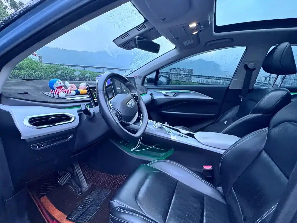 Geely Geometry C 2020 Selected Range Edition 550KM C++ Pro — миниатюра 6