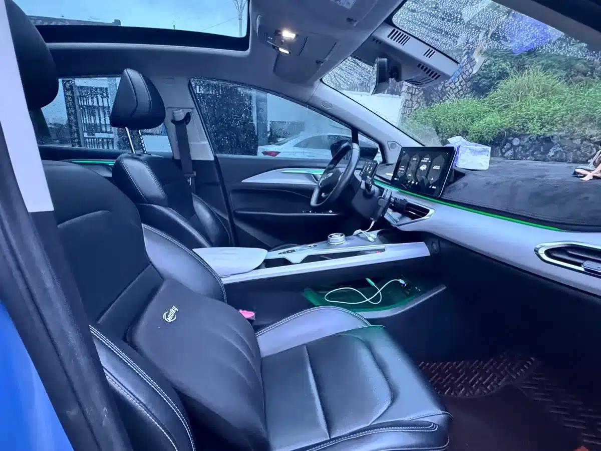 Geely Geometry C 2020 Selected Range Edition 550KM C++ Pro — миниатюра 8
