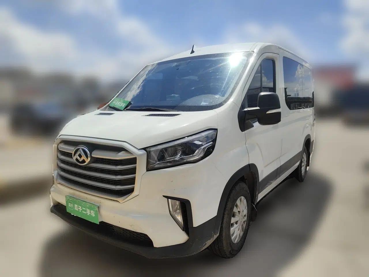 SAIC MAXUS Xintu V90 2020 2.0T Manual Yunjie Version Front-Wheel Drive with Single Rear Tire Short Wheelbase Mid-Height Design 6-Seater — миниатюра 1