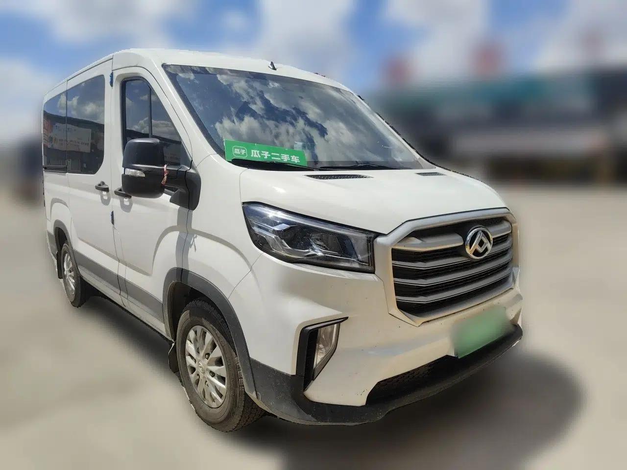 SAIC MAXUS Xintu V90 2020 2.0T Manual Yunjie Version Front-Wheel Drive with Single Rear Tire Short Wheelbase Mid-Height Design 6-Seater — миниатюра 3