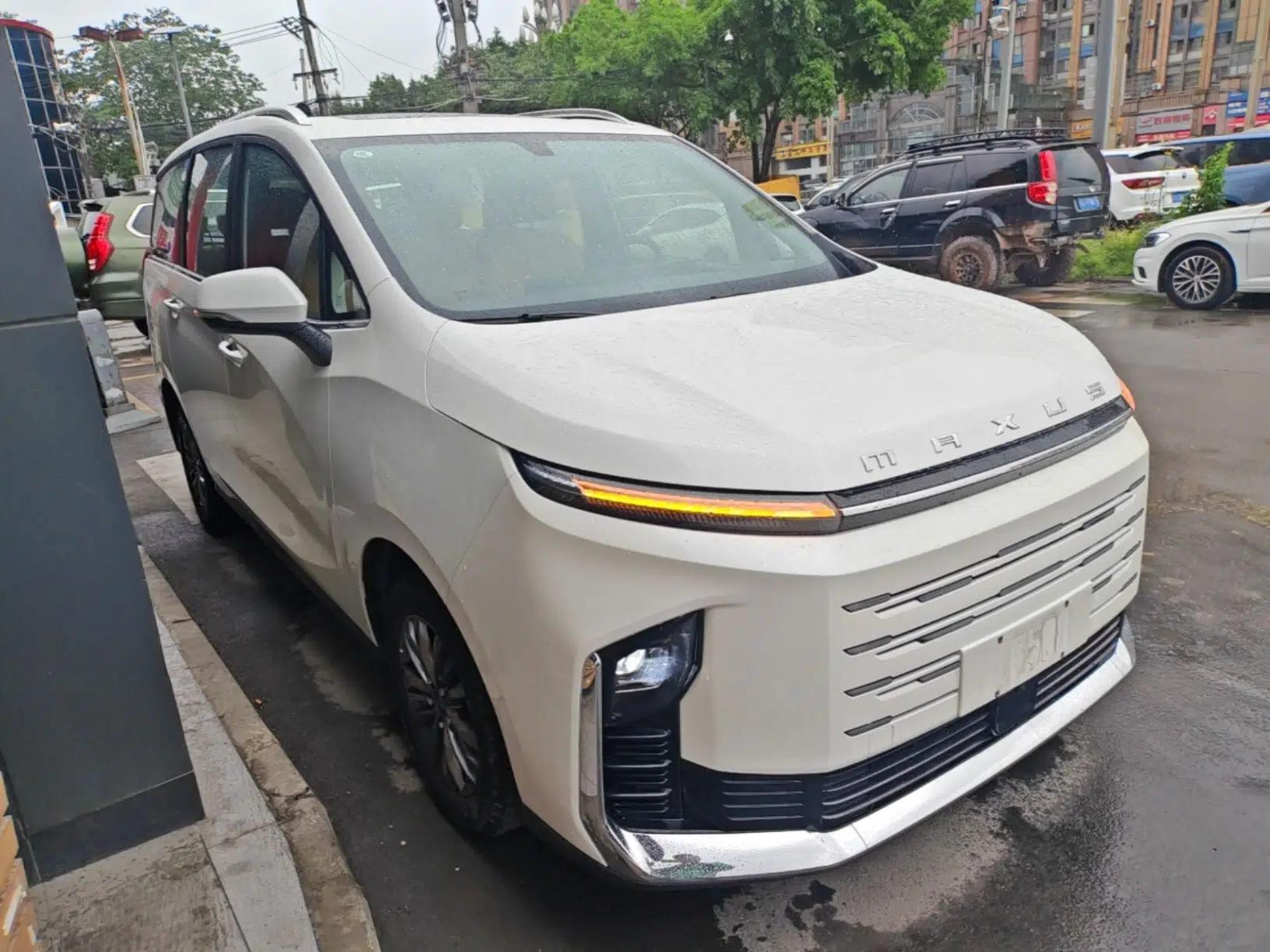 SAIC MAXUS G50 PHEV 2025 Leading Edition — миниатюра 12
