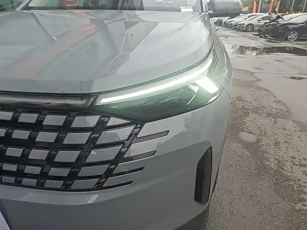 Jetta VS8 2026 280TSI Automatic Supreme Edition — миниатюра 24