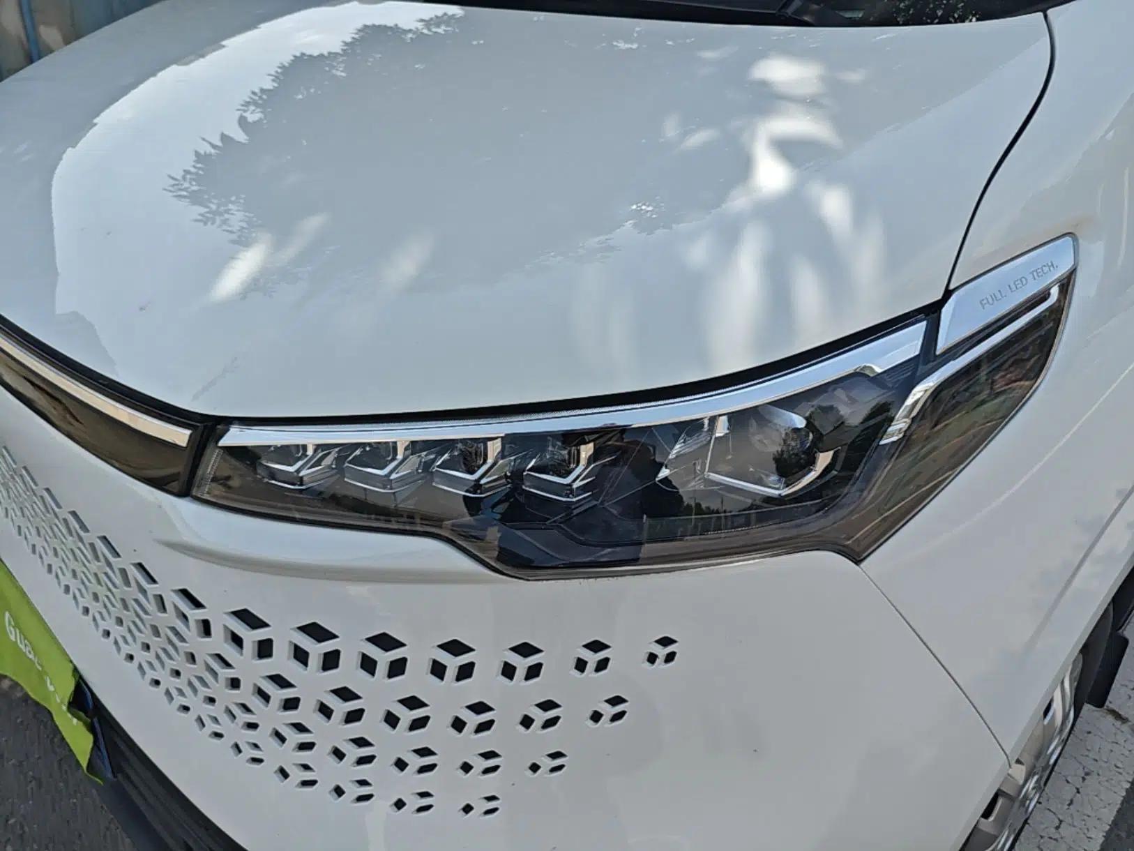 SAIC MAXUS Xintu V70 2023 2.0T Elite Edition Automatic Long Wheelbase Mid-Height 6/7 Seats — миниатюра 8