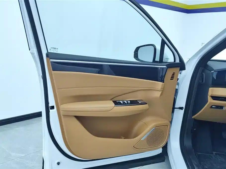 Galaxy L7 2025 EM-i 115km Explorer+ Edition — миниатюра 7