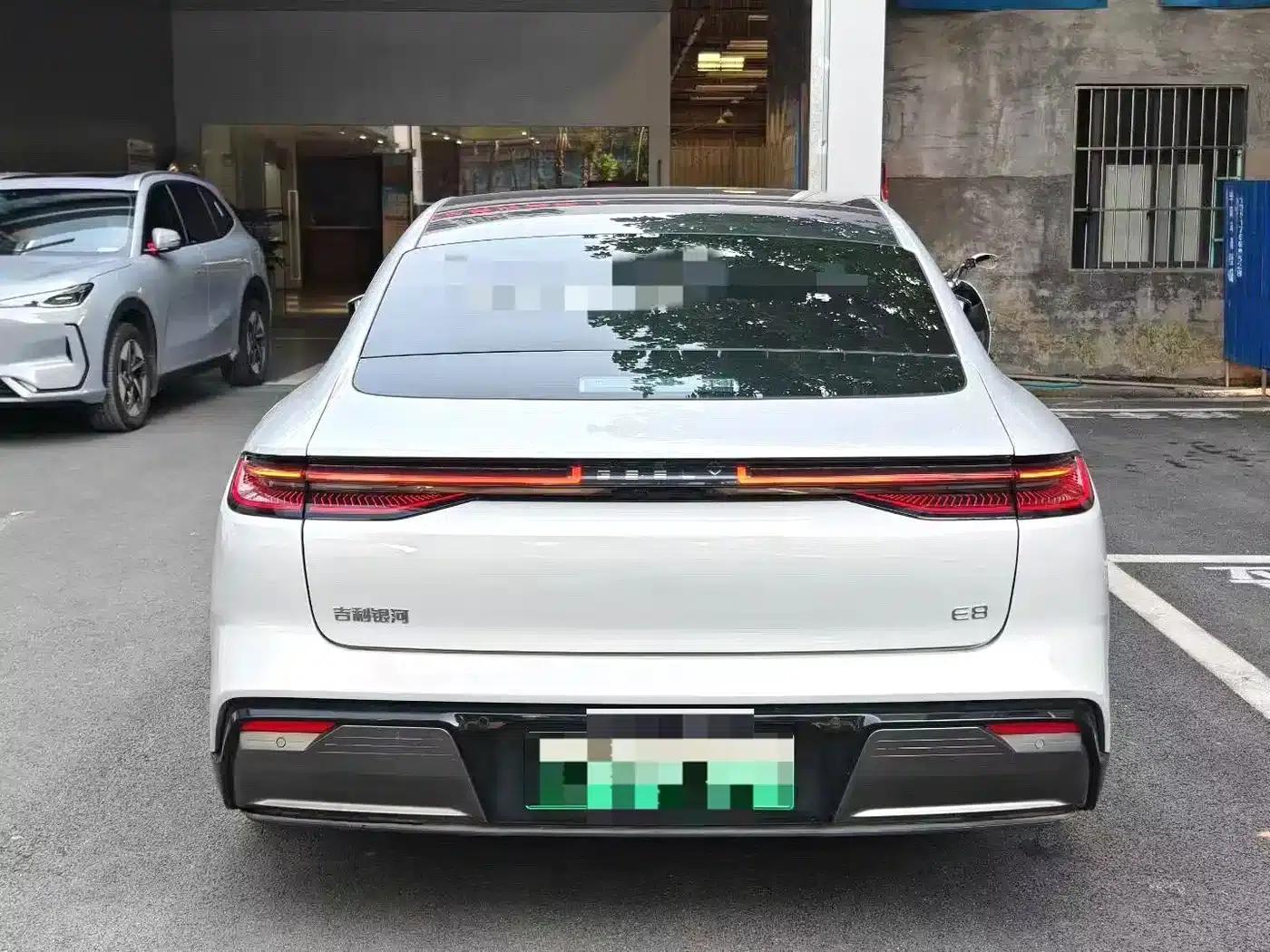 Galaxy E8 2025 Model 700km Long-Range Intelligent Driving Edition — миниатюра 4