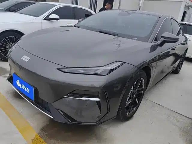 Galaxy E8 2024 550km RWD Dragon Edition