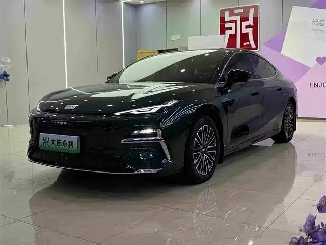 Galaxy Star 8 2025 Model 130km EM-i Premium Edition