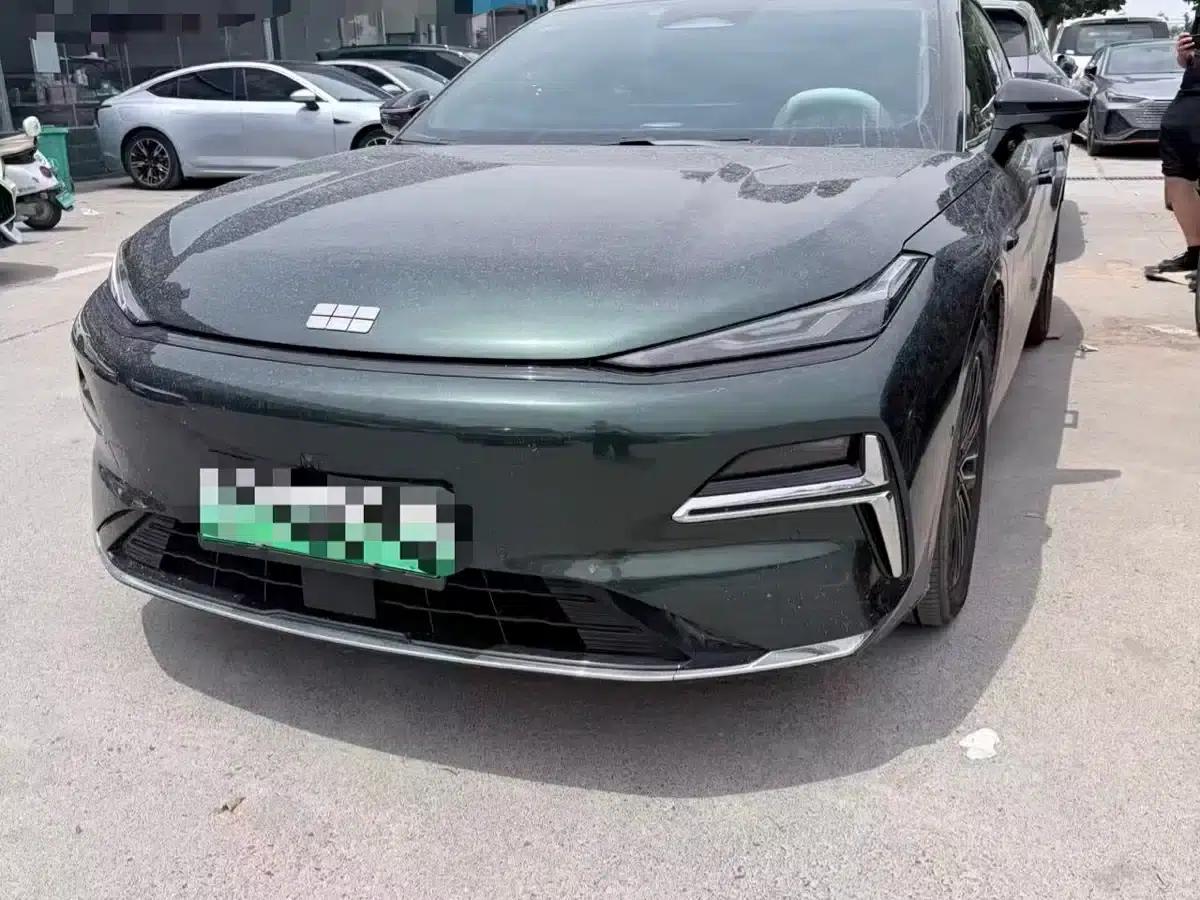 Galaxy Star 8 2025 Model 130km EM-i Premium Edition — миниатюра 1
