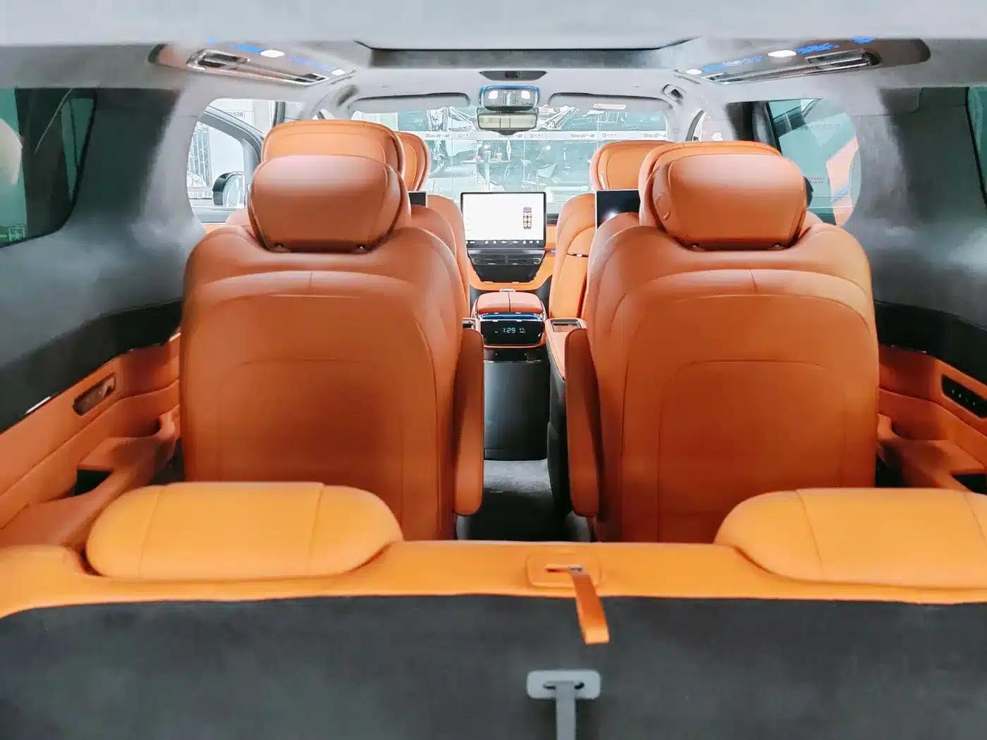 Wingzhen L380 2024 Model, 140-degree, 6-seater, 4WD Ultra — миниатюра 17