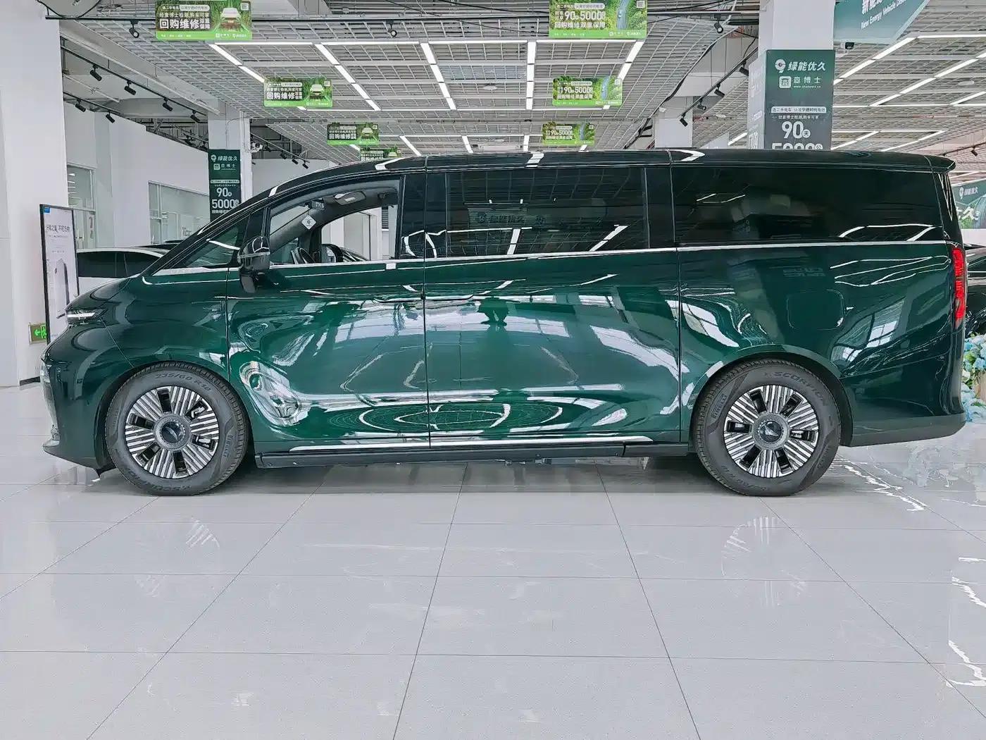 Wingzhen L380 2024 Model, 140-degree, 6-seater, 4WD Ultra — миниатюра 5