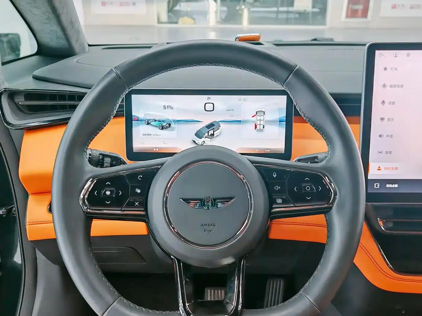 Wingzhen L380 2024 Model, 140-degree, 6-seater, 4WD Ultra — миниатюра 8