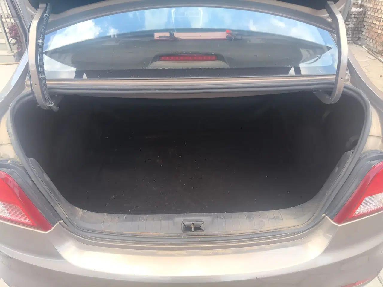 FORTHING Joyear S50 2014 1.6L CVT Luxury Model — миниатюра 19