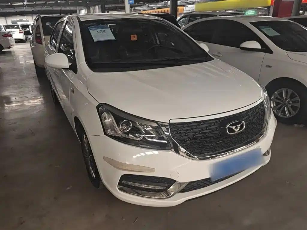 Kaiyi E3 2018 1.5L Manual Deluxe Edition — миниатюра 4