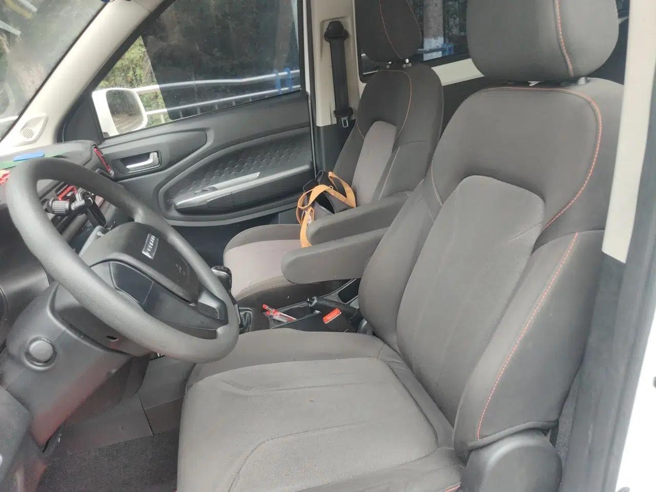 Dongfeng Fengon 380 2022 1.5L Comfort-Class Passenger Vehicle (Steel Spring) with 7 Seats — миниатюра 15