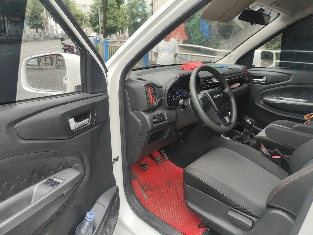 Dongfeng Fengon 380 2022 1.5L Comfort-Class Passenger Vehicle (Steel Spring) with 7 Seats — миниатюра 16