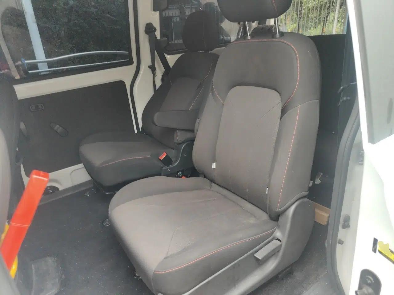 Dongfeng Fengon 380 2022 1.5L Comfort-Class Passenger Vehicle (Steel Spring) with 7 Seats — миниатюра 17