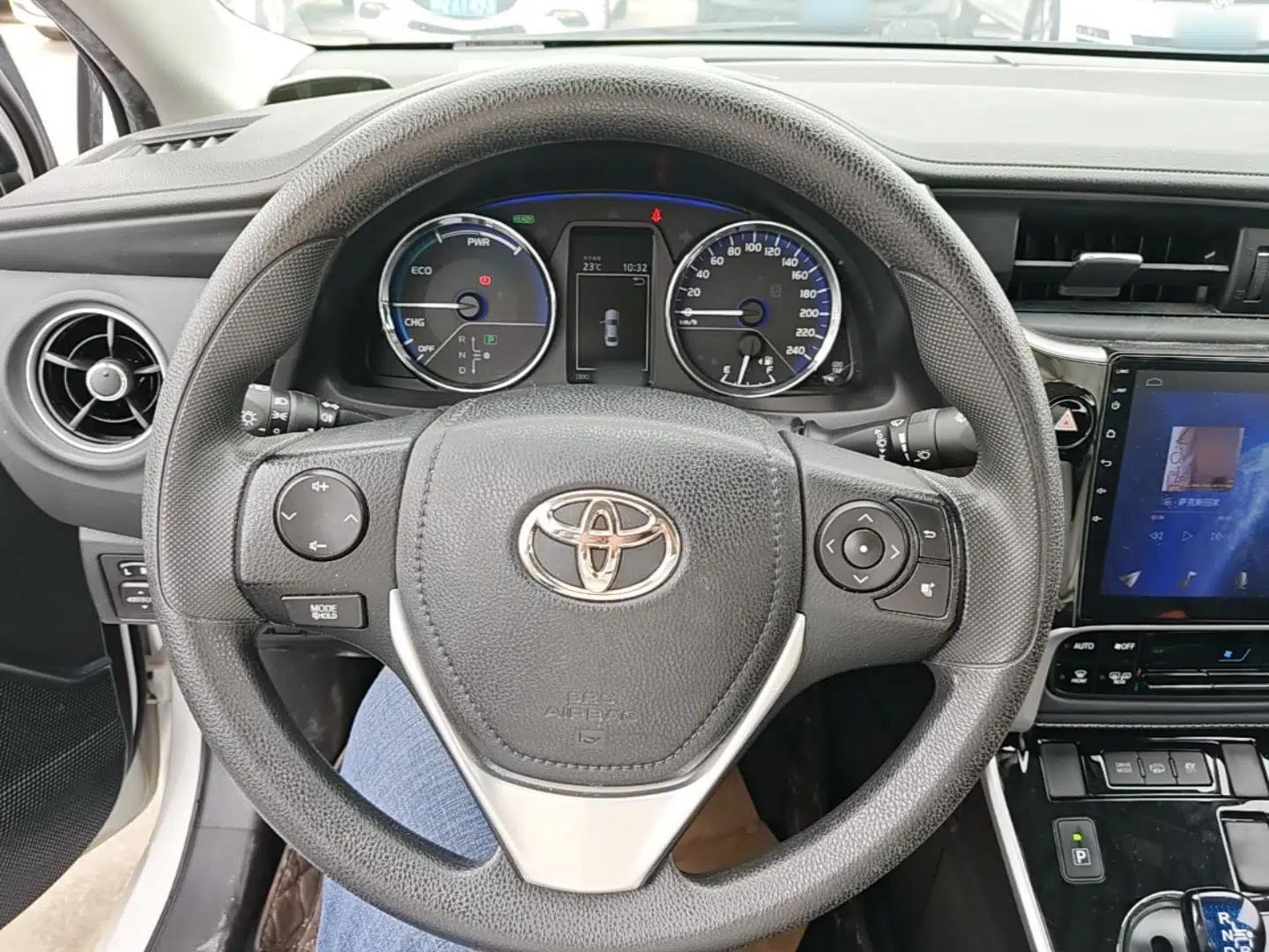 Toyota Corolla Hybrid E+ 2019 1.8L E-CVT Leading Edition — миниатюра 13