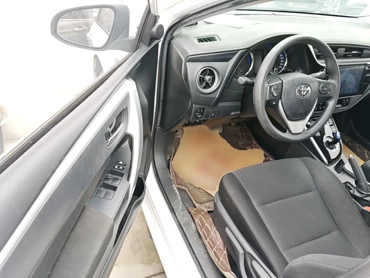 Toyota Corolla Hybrid E+ 2019 1.8L E-CVT Leading Edition — миниатюра 18