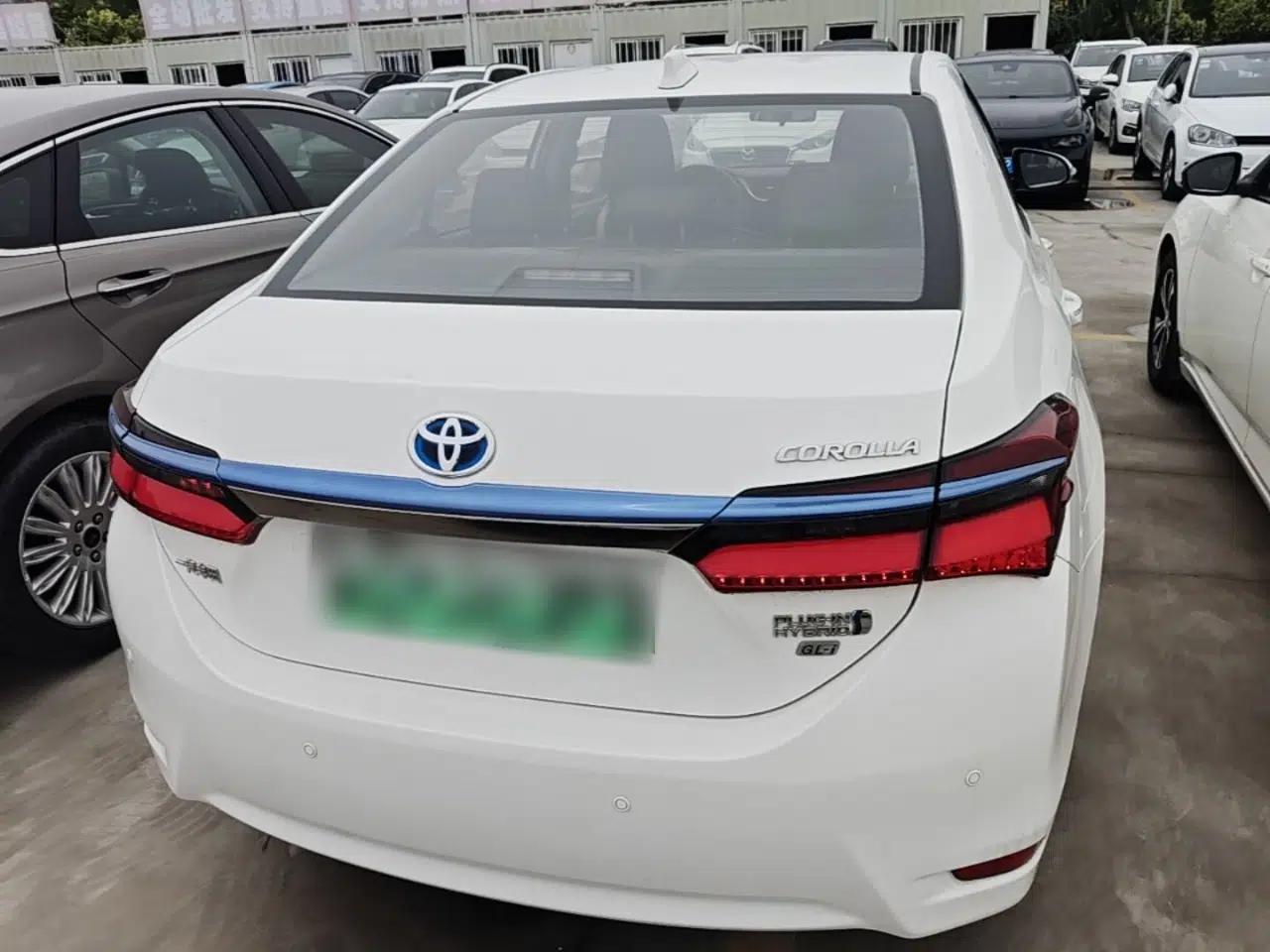 Toyota Corolla Hybrid E+ 2019 1.8L E-CVT Leading Edition — миниатюра 5