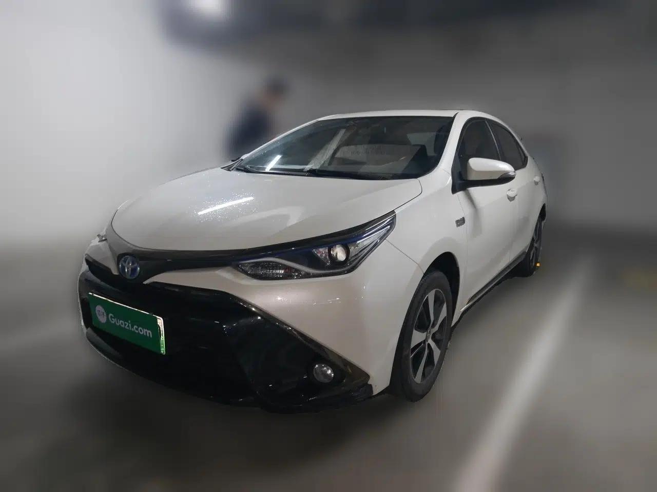 Toyota Levin Hybrid E+ 2019 1.8L GS E-CVT Elite Model with Sunroof — миниатюра 1
