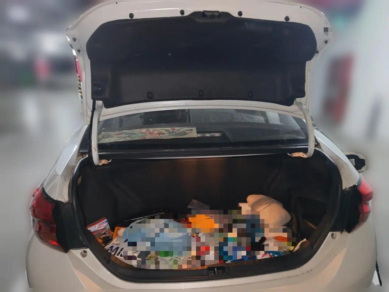 Toyota Levin Hybrid E+ 2019 1.8L GS E-CVT Elite Model with Sunroof — миниатюра 19