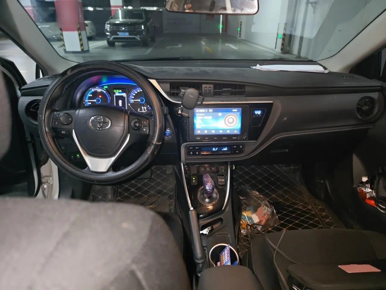 Toyota Levin Hybrid E+ 2019 1.8L GS E-CVT Elite Model with Sunroof — миниатюра 9