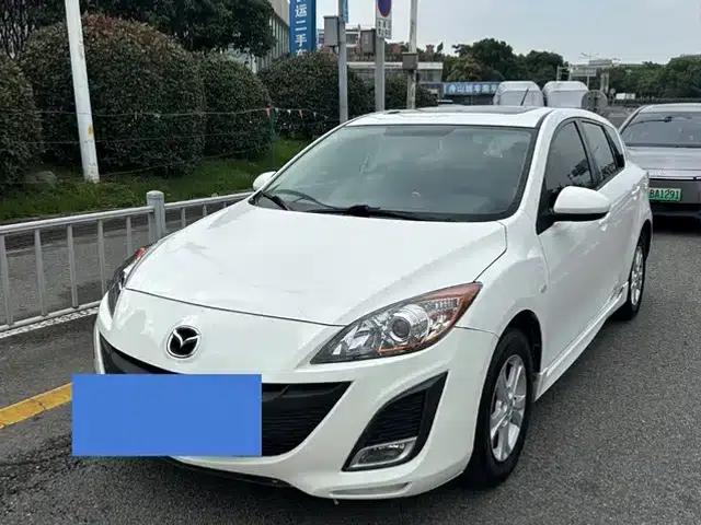 Mazda3 Axela 2012 Hatchback 1.6L Automatic Elite