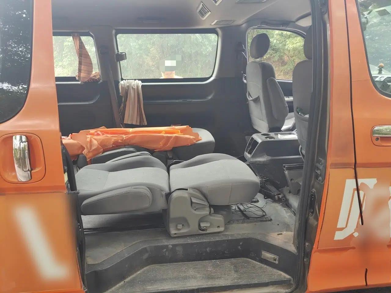 Foton MP-X E 2014 2.5T Wealth Express Classic Edition 4JB1T — миниатюра 17