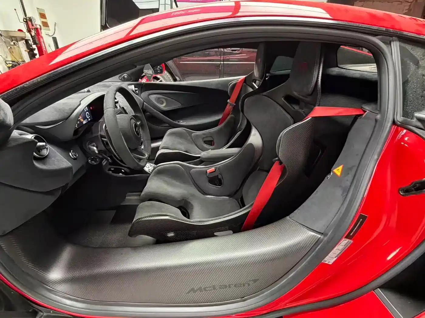 McLaren 600LT 2018 3.8T Coupe — миниатюра 2