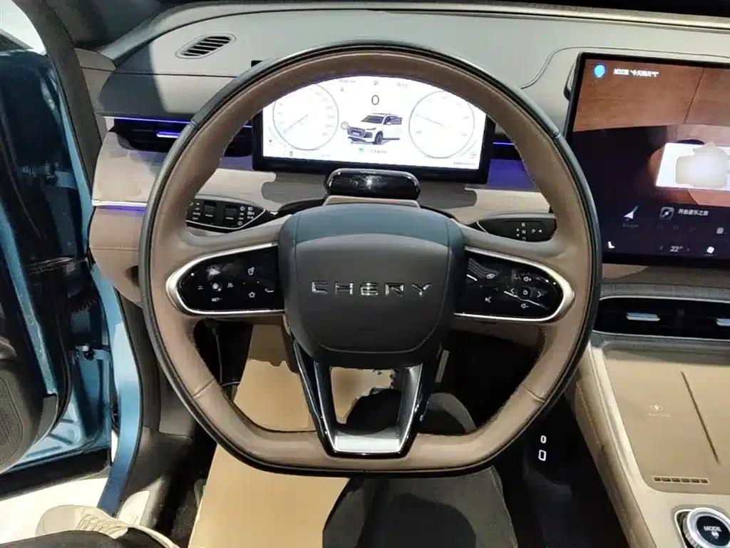 Chery Tiggo 8 PLUS C-DM 2025 1.5T 116km/h Premium 5-seater — миниатюра 11