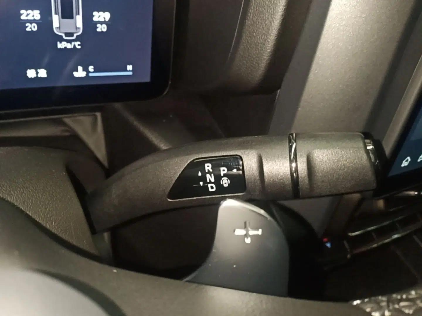 Haval Raptor 2025 2.0T 4WD Ultra — миниатюра 16