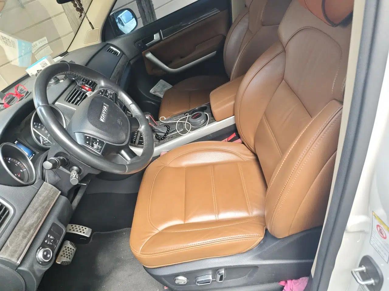 Haval H8 2015 2.0T Two-Wheel-Drive Standard Version — миниатюра 15