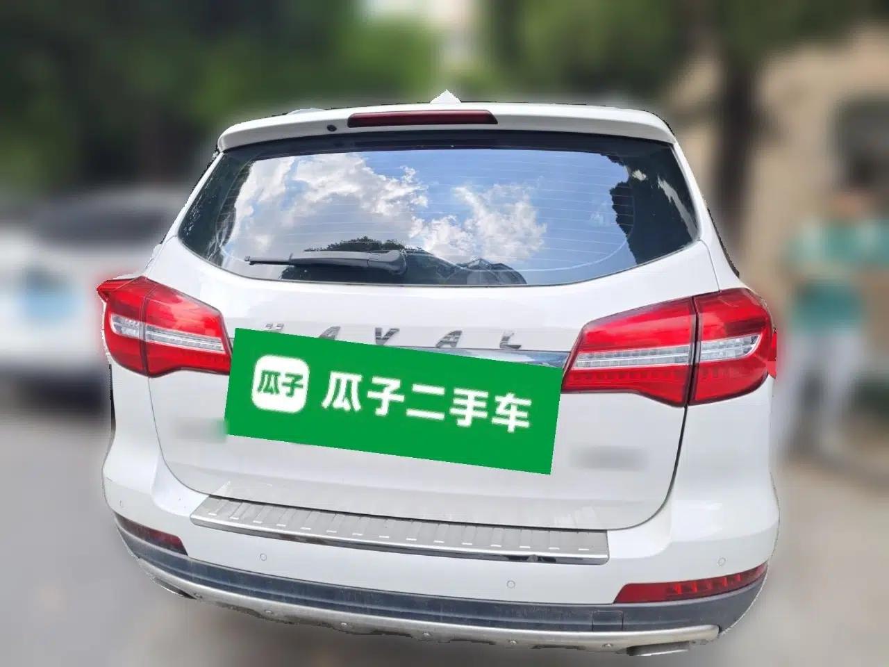 Haval H8 2015 2.0T Two-Wheel-Drive Standard Version — миниатюра 5